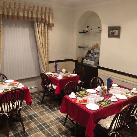 オスマザーリー Vane House Bed & Breakfast エクステリア 写真