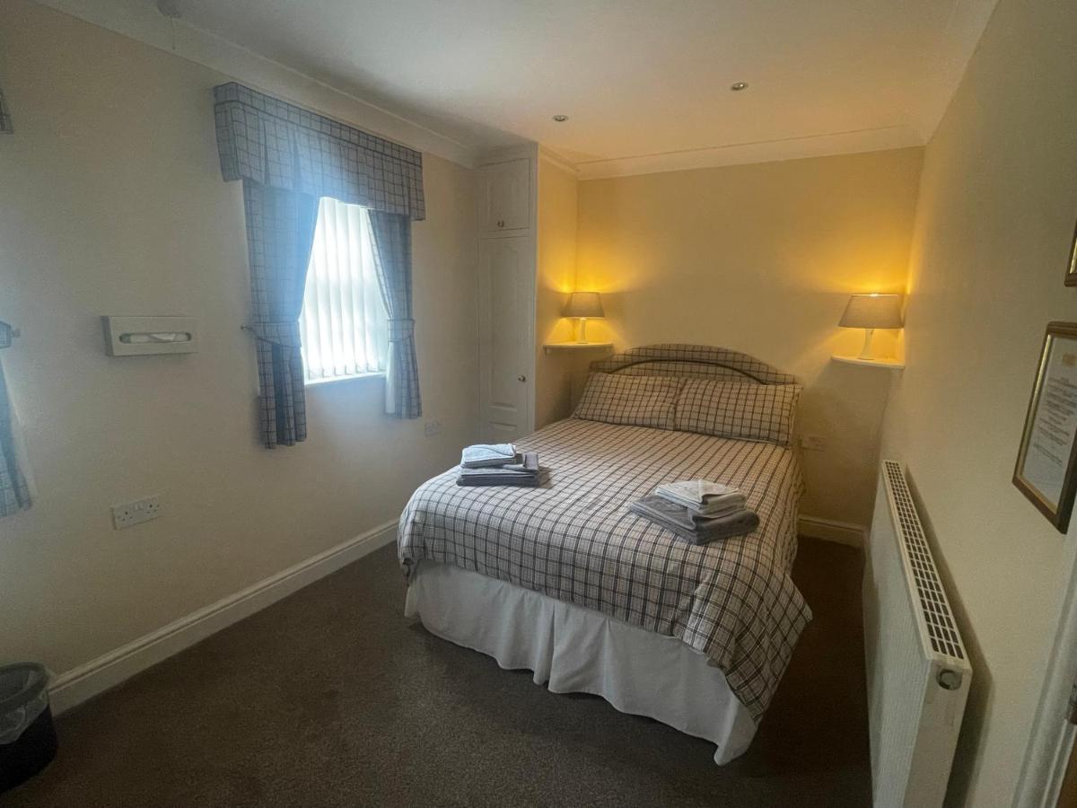 オスマザーリー Vane House Bed & Breakfast エクステリア 写真