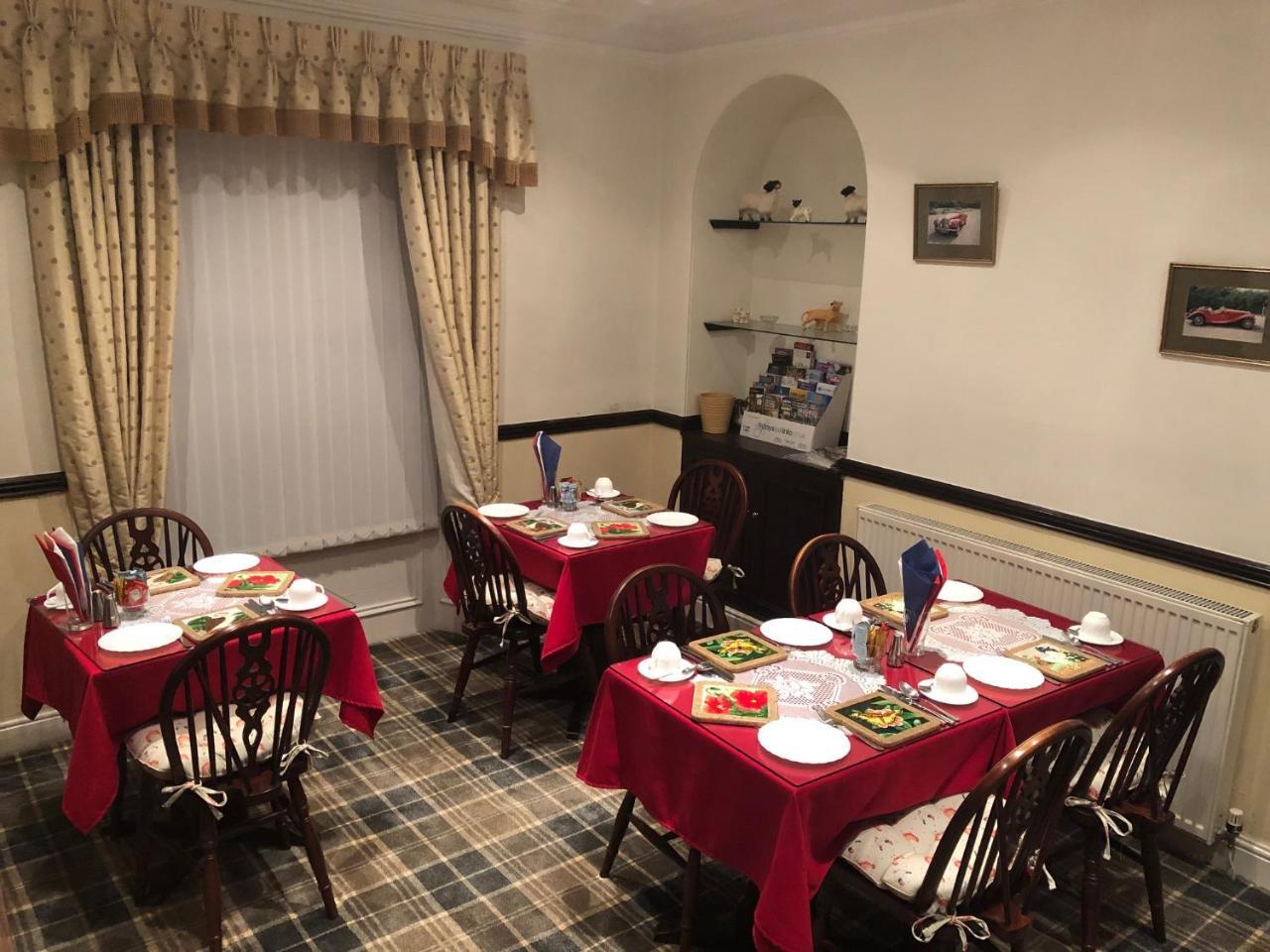 オスマザーリー Vane House Bed & Breakfast エクステリア 写真